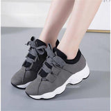 Autumn new small white shoes female wild Korean shoes women shoes female students casual thick-soled running shoes female tide