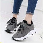 Autumn new small white shoes female wild Korean shoes women shoes female students casual thick-soled running shoes female tide